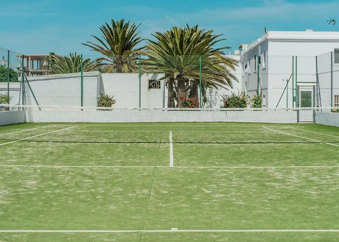 El Encanto De (adults Only)