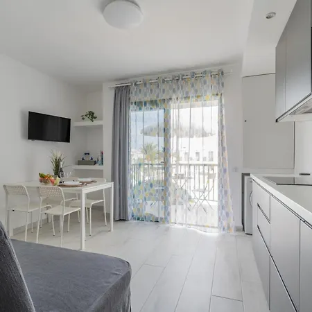 El Encanto De (adults Only) Apartamento *
